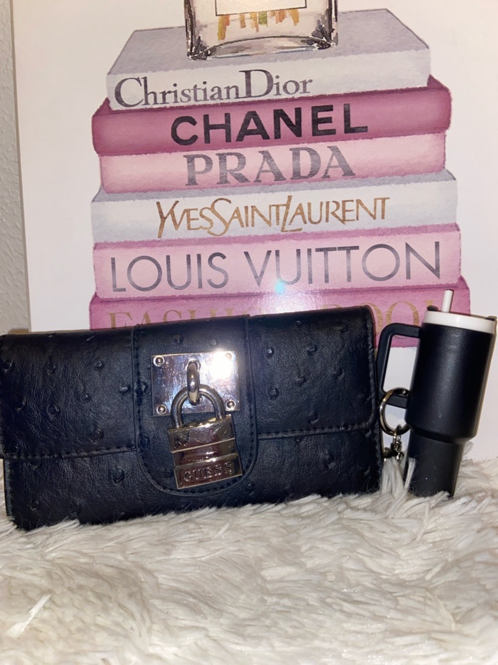 Guess Wallet Black padlock ID & Mini Tumbler key chain&lip balm holder